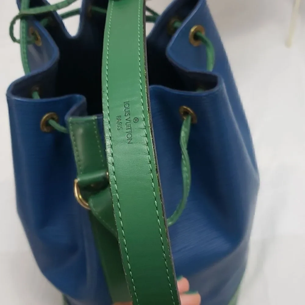 Louis Vuitton Noe MM Epi Leather Bucket bag Colorblock EUC